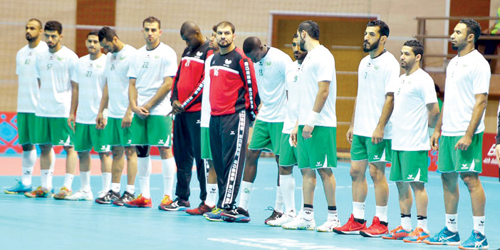  صورة جماعة للاعبي المنتخب السعودي