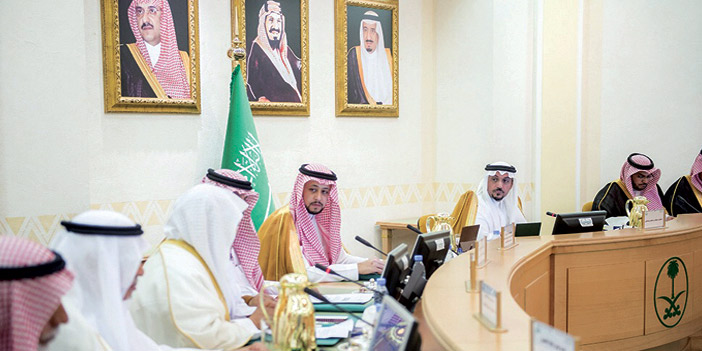  الأمير فيصل بن مشعل خلال اجتماع مجلس المنطقة