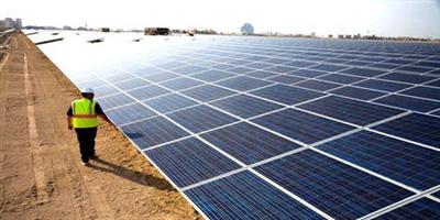 شركات دولية تُعِد عطاءاتها لإنشاء محطة الطاقة الشمسية بسكاكا 