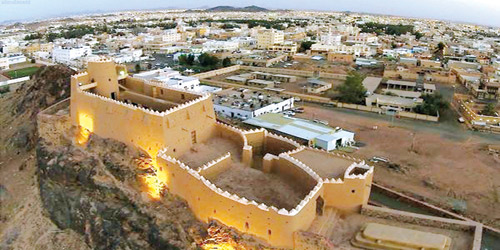  قلعة عيرف التاريخية