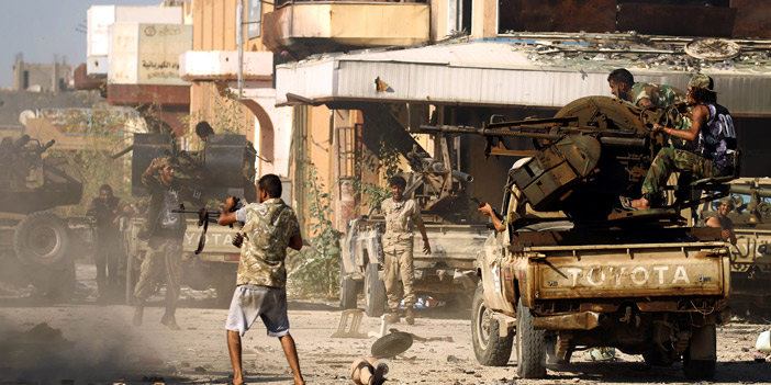  عناصر القوات الليبية في مواجهتها للمتطرفين في بنغازي