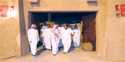 أمانة الرياض تجهِّز قرية تراثية متكاملة في ساحة الجزيرة تضم 60 محلاً مهيأة للأسر المنتجة 