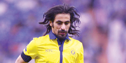 حسين عبد الغني  يودع النصر بعد 8 سنوات بالقميص الأصفر