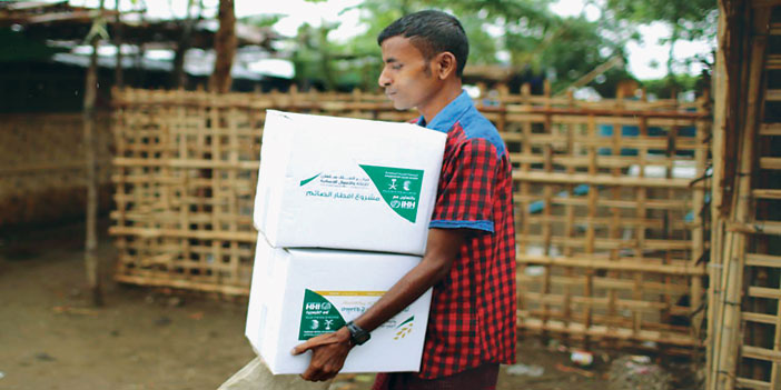 مركز الملك سلمان للإغاثة يختتم توزيع 19 ألف سلة غذائية في ولاية أركان بميانمار 