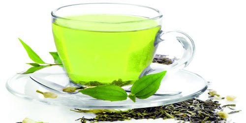 الشاي الأخضر يساعد على علاج حساسية الأسنان 