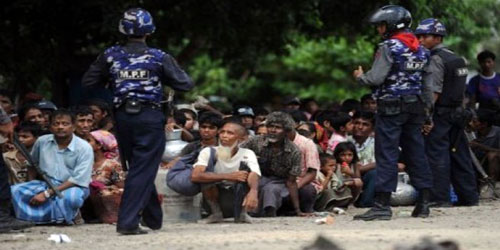 تواصل هجوم القوات البورمية ضد مسلمي الروهينغا 