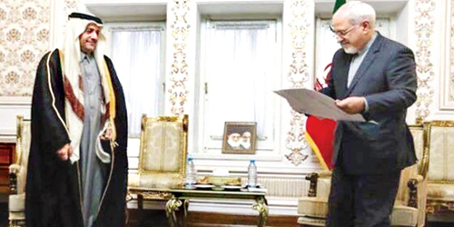  وزير الخارجية الإيراني يتسلم أوراق اعتماد السفير القطري