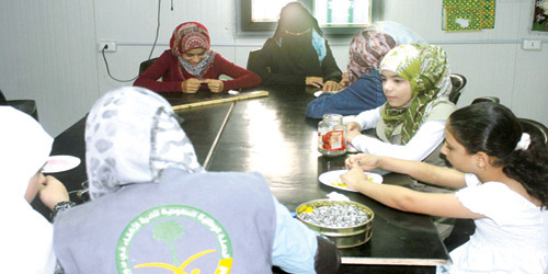 نصرة الأشقاء في سوريا تقدم خدماتها التعليمية في مخيم الزعتري 