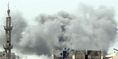 مقتل 28 سورياً جراء غارات جوية قرب مدينة دير الزور 