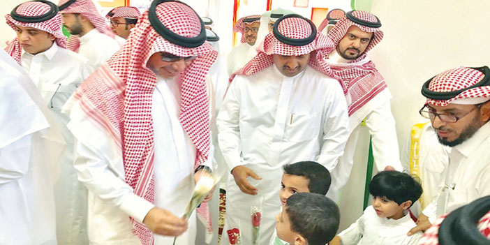 وزير التعليم يدشن برنامج «التهيئة» لطلاب الأول الابتدائي في الرياض 