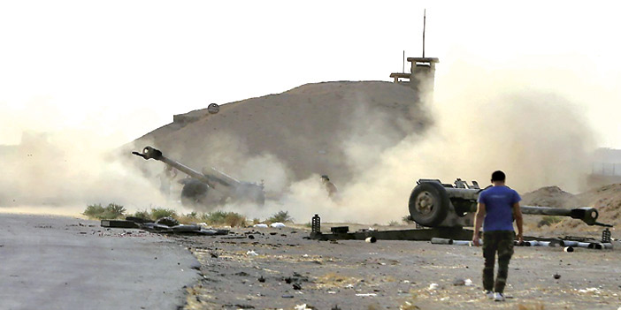  قوات النظام تواصل قصفها لمدينة دير الزور