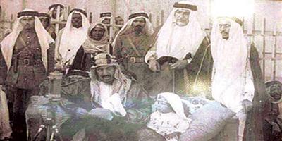 الشواهد عبدالعزيز الملك مع اخلاق خلق من صفات الملك