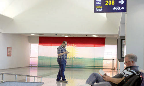  مطار أربيل وحالة ترقب للمسافرين بعد إيقاف الرحلات الدولية