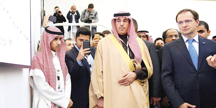 افتتح فعاليات الأسبوع الثقافي السعودي في روسيا 