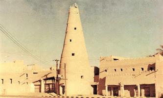 مسجد عشيرة القديم... ذكريات ومشاهدات وانطباعات 