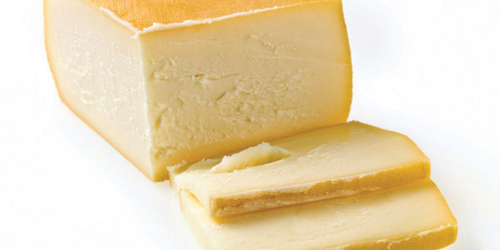 الجبن غني بالدهون لكنه مفيد للصحة 