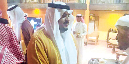 نائب أمير منطقة الرياض يعزّي أسرة السديري 