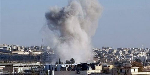 المرصد السوري: مقتل وإصابة 25 شخصاً في قصف صاروخي على شمال حمص 