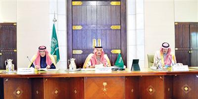 الأمير فيصل بن بندر يوجه محافظي منطقة الرياض بالارتقاء بالعمل بما يحقق تطلعات القيادة 