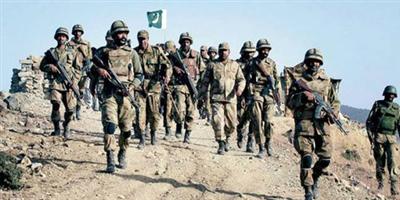 الأمن الباكستاني يقضي على ثلاثة مسلحين من عناصر طالبان 