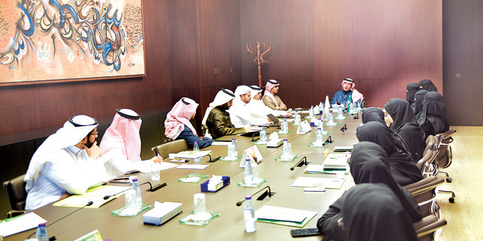 د. السلطان: الشباب السعودي يلعب دورا كبيرا في بناء مستقبل المملكة 