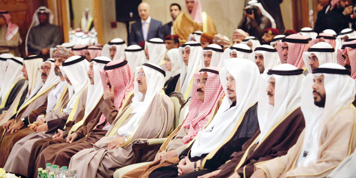  أمير الكويت خلال افتتاحه أعمال اجتماع رؤساء مجالس الشورى