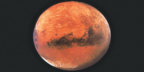 رواسب جليدية قد تسمح بإقامة بؤر للبشر على المريخ 