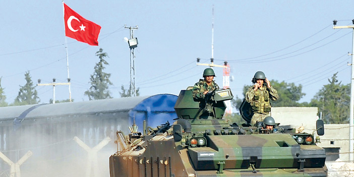  دبابة تركية على الحدود السورية تستعد لاقتحام بلدة عفرين السورية