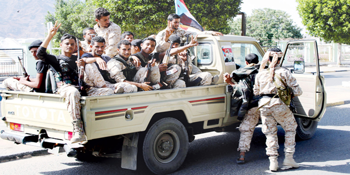  عناصر من المقاتلين الانفصاليين ينتشرون في مناطق بمدينة عدن