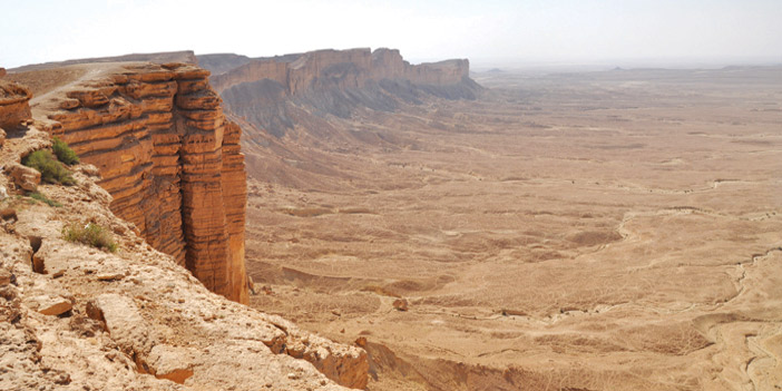  صورة من أحد جبال الصحراء