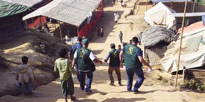 فريق مركز الملك سلمان للإغاثة المنفذة في مخيمات اللاجئين الروهينجا 