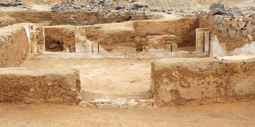 اكتشاف مسجد وعدد من مظاهر التعدين بموقع العبلاء الأثري ببيشة 