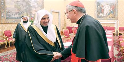 د. العيسى يناقش مع أمين سر الفاتيكان ملفات التعاون التنسيقي وتعزيز القيم المشتركة 