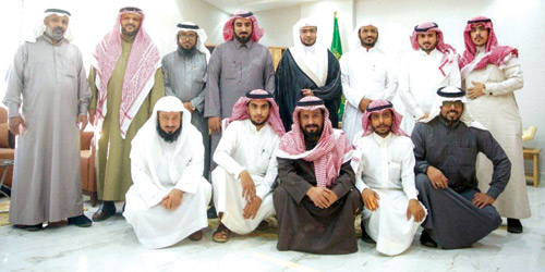   منسوبو جمعية أسرة مع الشيخ المغامسي