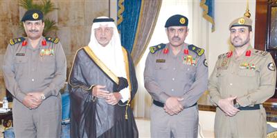 الأمير خالد الفيصل: الجهات الأمنية تبذل جهودًا لتحقيق الأمن وتطبيق الأنظمة بحق المخالفين 