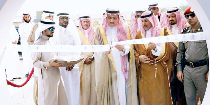   الأمير محمد بن ناصر يدشن المركز