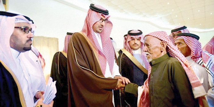 الأمير سعود بن خالد الفيصل يستقبل الأهالي