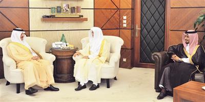 الأمير سعود بن نايف يستقبل رئيس المحكمة التجارية 