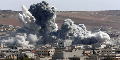 مقتل 52 مقاتلاً موالياً للنظام السوري في ضربة جوية 