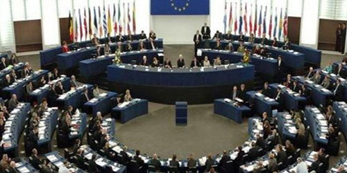 الاتحاد الأوروبي يمدد العقوبات على شبه جزيرة القرم 