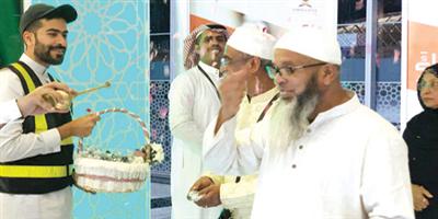 مليونا معتمر من الخارج يودعون المدينة المنورة