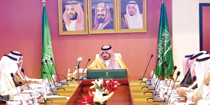  الأمير فيصل  بن خالد متراساً الاجتماع