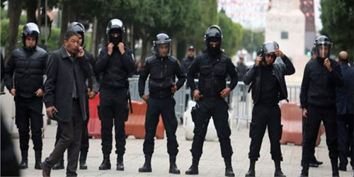 مقتل 9 من الشرطة التونسية في هجوم إرهابي 