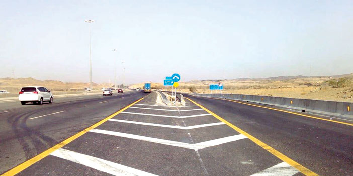  لقطات متنوعة من مشروعات الطرق في مكة المكرمة التي نفذت مؤخراً