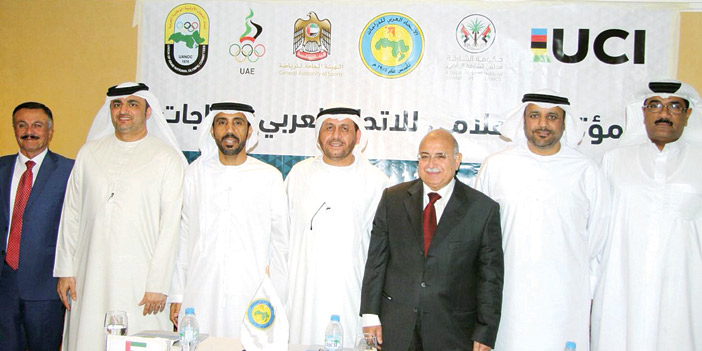  أعضاء الاتحاد العربي بعد المؤتمر الصحفي