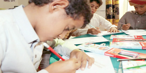  إعادة طفل يمني لمدرسته