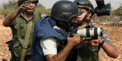 الاحتلال يواصل انتهاكاته بحق الصحفيين الفلسطينيين 