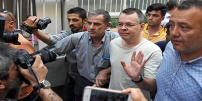استئناف محاكمة القس الأمريكي المحتجز في تركيا 