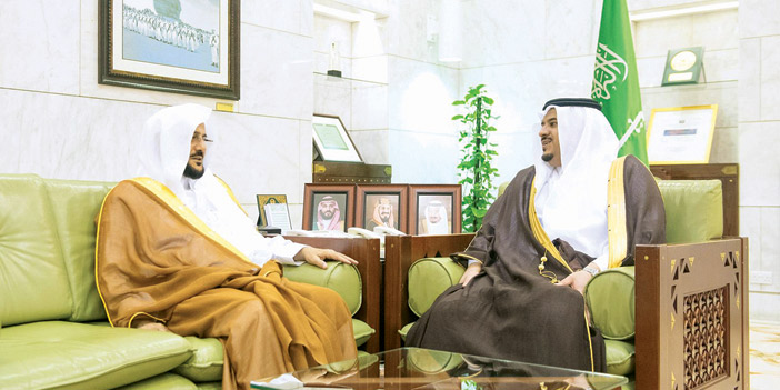  الأمير محمد بن عبد الرحمن يستقبل آل الشيخ