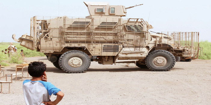  آليات الجيش اليمني في تقدم مستمر